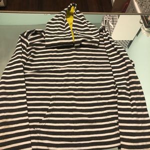 ❤️Medium size 8 striped hoodie with green old Navy